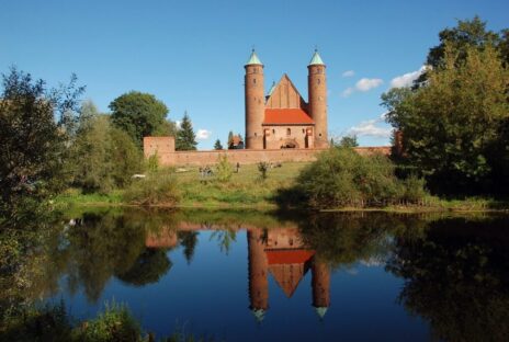 church gothic brochw poland 7260682 church gothic brochw poland 7260682