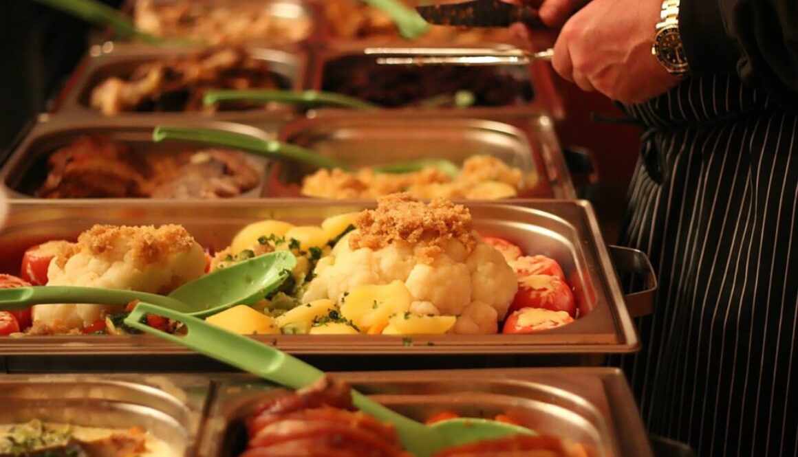 meal hand gastronomy dinner 3614411