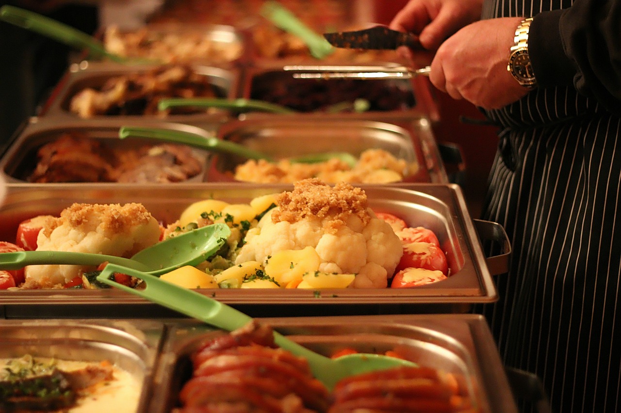meal hand gastronomy dinner 3614411