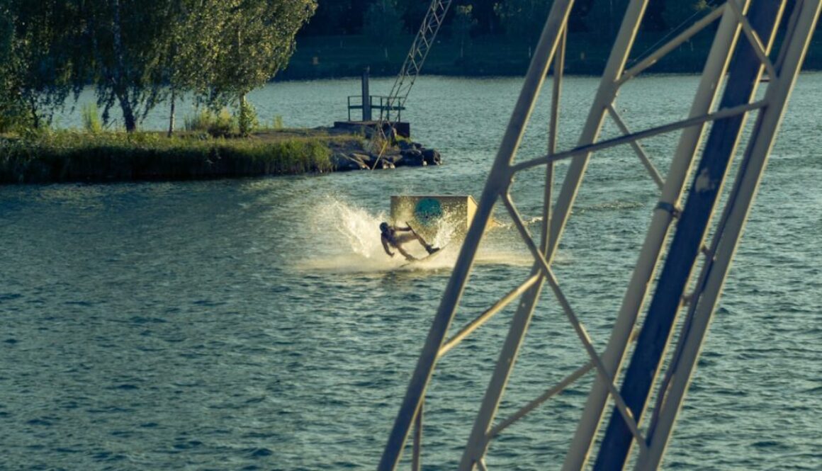 Sporty wodne w Wilga - kajaki, żagle i kąpieliska