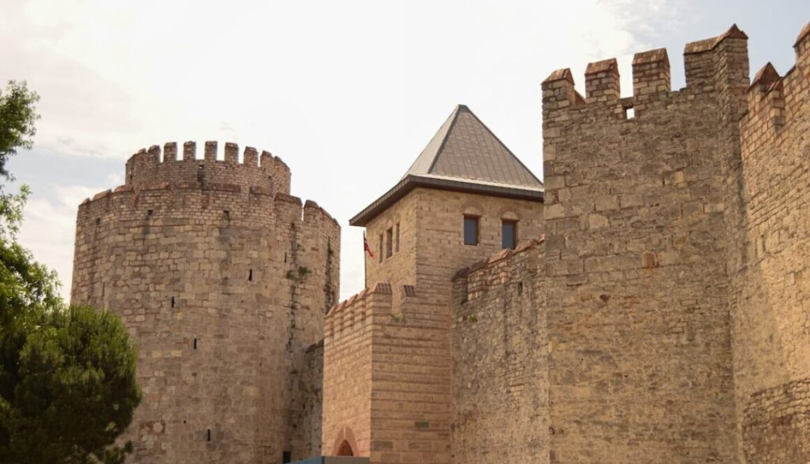 Zamek w Czersku - zwiedzanie i legendy